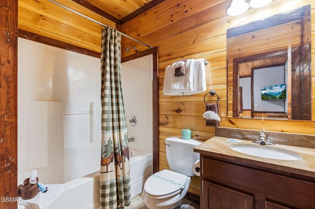 203 Amet Way, Cosby, TN 37722