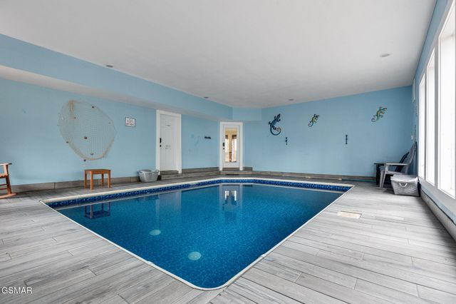 203 Amet Way, Cosby, TN 37722