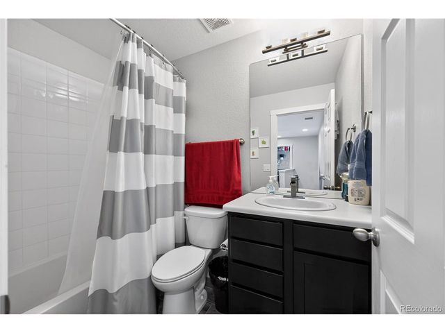2548 Valley Oak Rd, Castle Rock, CO 80104