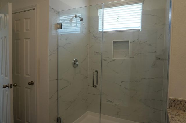 408 Cedar Chase Court, Dayton, TX 77535