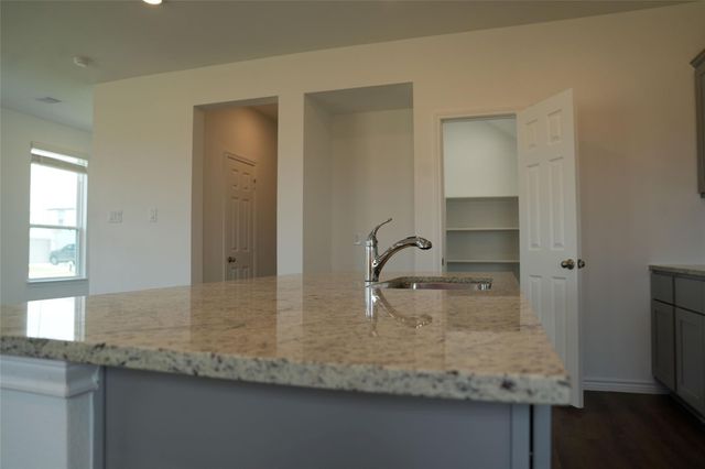 408 Cedar Chase Court, Dayton, TX 77535