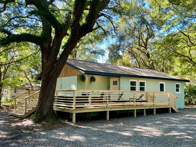 1429 Alma Street, Charleston, SC 29407