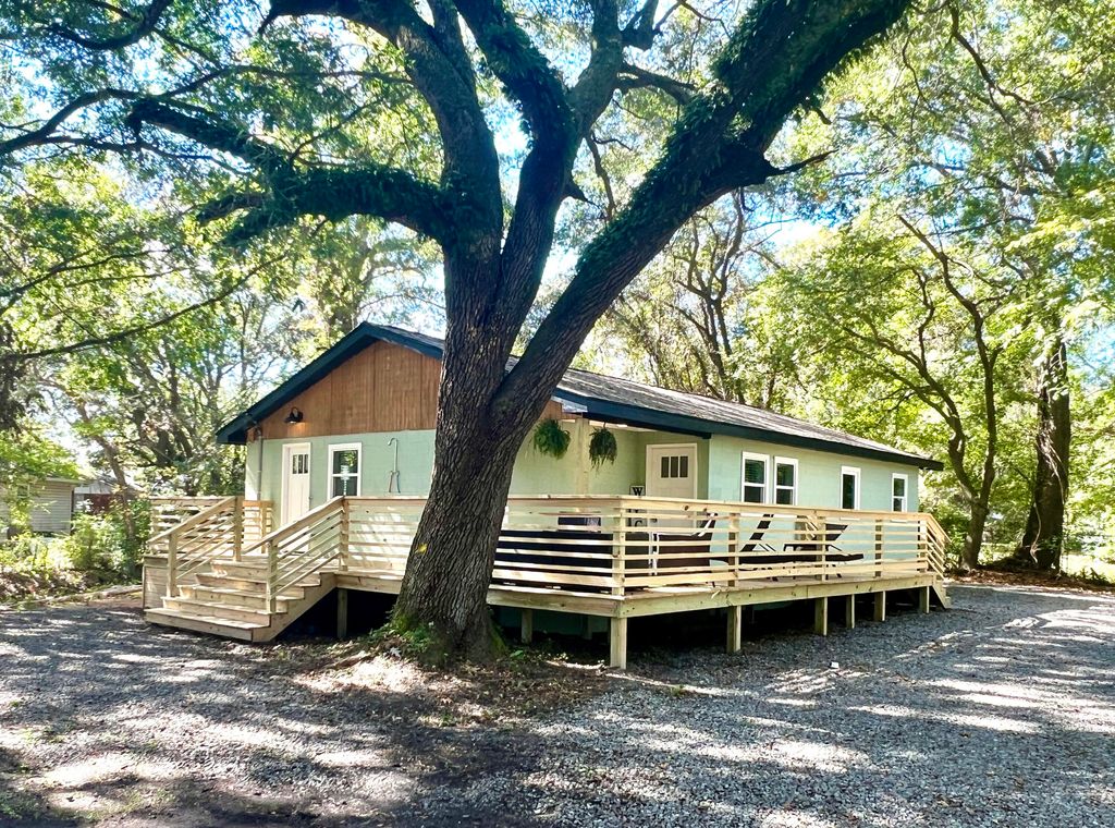 1429 Alma Street, Charleston, SC 29407