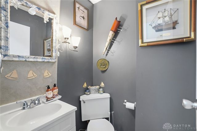 2585 Fulbourne Drive, Colerain Twp, OH 45231