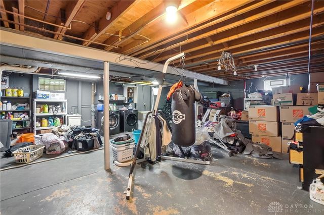 2585 Fulbourne Drive, Colerain Twp, OH 45231