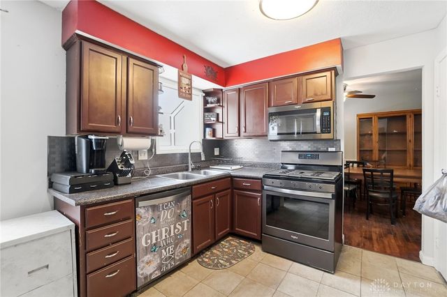 2585 Fulbourne Drive, Colerain Twp, OH 45231