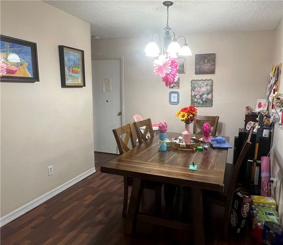 2413 Manitoba Dr, Corpus Christi, TX 78418