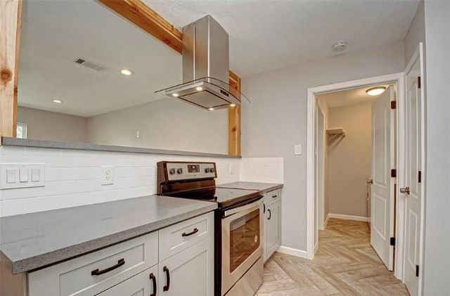 19038 County Road 669d C669D, Alvin, TX 77511