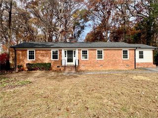 1413 Rankin Road, Greensboro, NC 27405