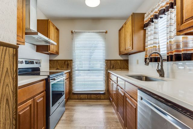 1721 Dell Oak Drive, Garland, TX 75040