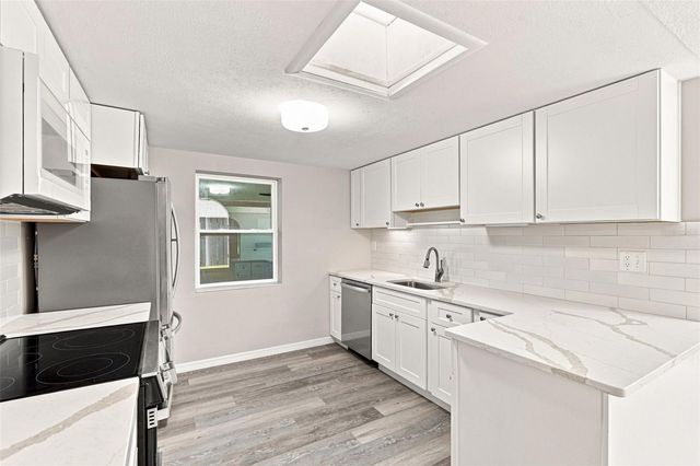 1005 ALSTON LANE, Englewood, FL 34223
