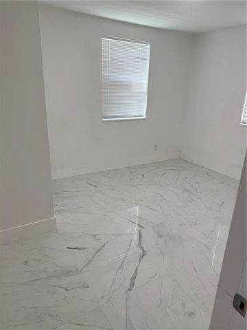 305 ANN STREET, Edgewater, FL 32132