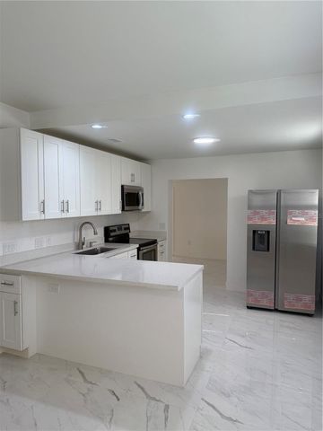 305 ANN STREET, Edgewater, FL 32132