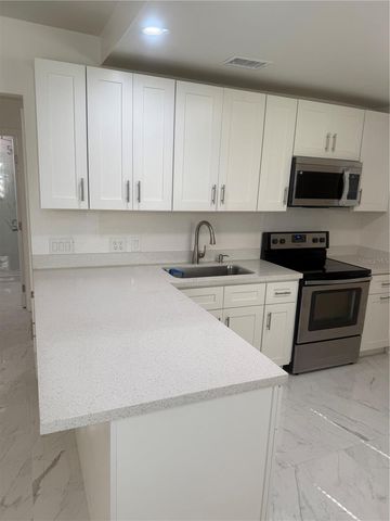 305 ANN STREET, Edgewater, FL 32132