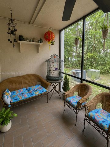 633 N University Dr 14, Plantation, FL 33324