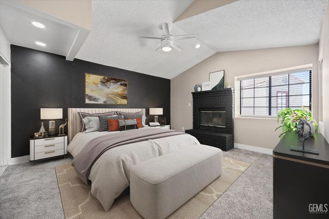 6100 Willow Grove Lane, Bakersfield, CA 93306