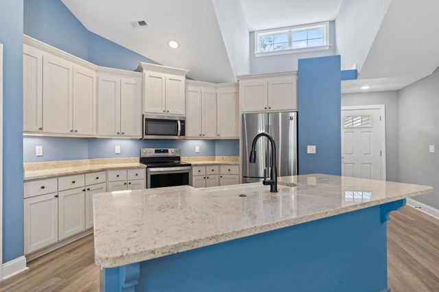 300 Purdue Ct., Galivants Ferry, SC 29544