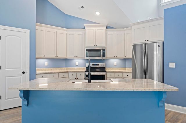 300 Purdue Ct., Galivants Ferry, SC 29544