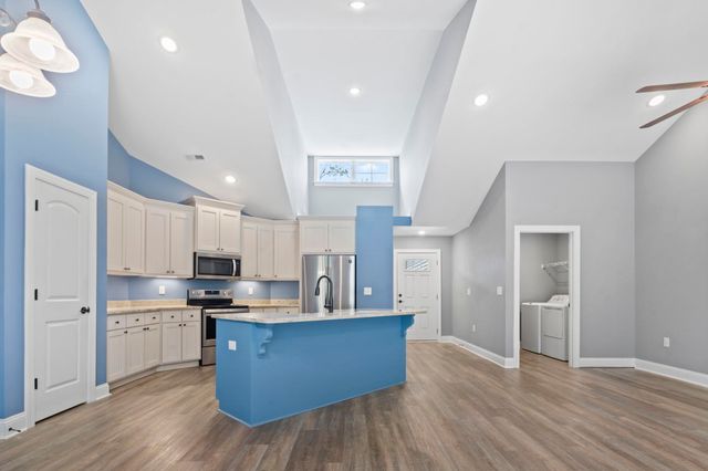 300 Purdue Ct., Galivants Ferry, SC 29544