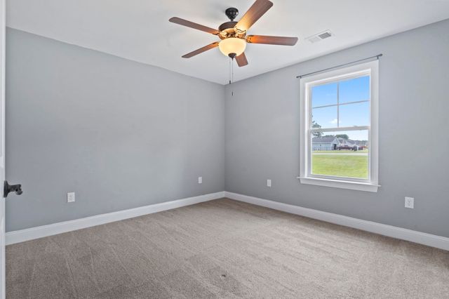 300 Purdue Ct., Galivants Ferry, SC 29544