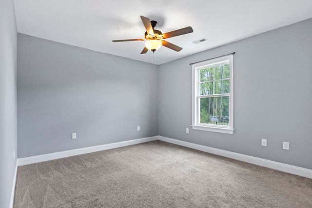 300 Purdue Ct., Galivants Ferry, SC 29544