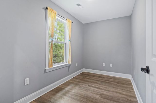 300 Purdue Ct., Galivants Ferry, SC 29544