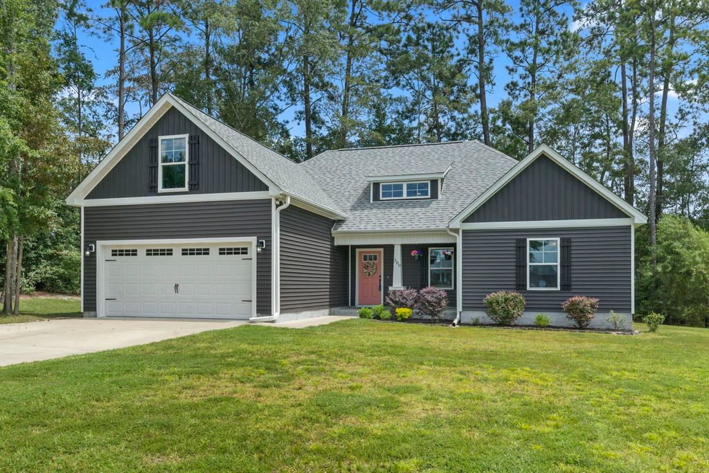 300 Purdue Ct., Galivants Ferry, SC 29544