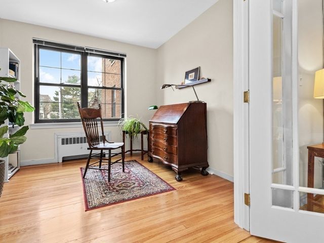 49 Harvard Ave 4, Brookline, MA 02446