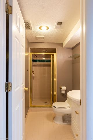 12113 Volpe Drive, Sterling Heights, MI 48312