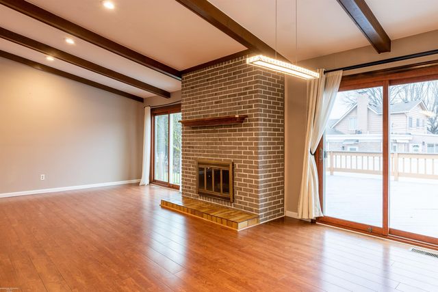 12113 Volpe Drive, Sterling Heights, MI 48312