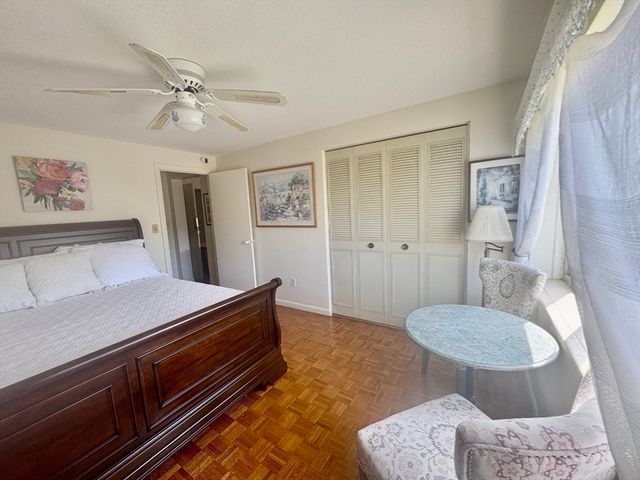 300 Park Terrace Dr. 322, Stoneham, MA 02180