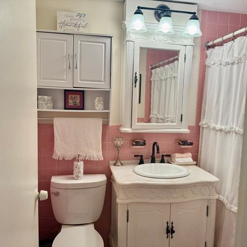 300 Park Terrace Dr. 322, Stoneham, MA 02180