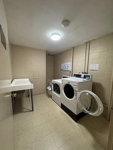 300 Park Terrace Dr. 322, Stoneham, MA 02180