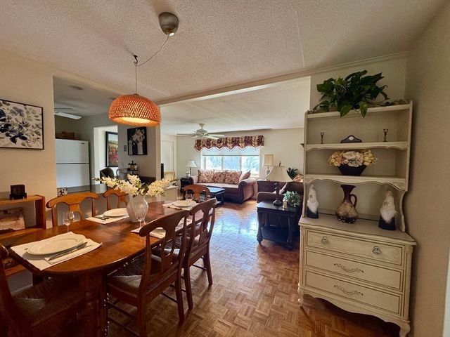 300 Park Terrace Dr. 322, Stoneham, MA 02180