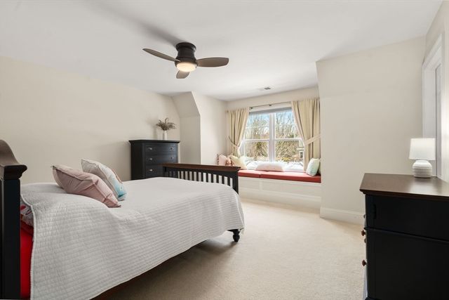 10 Brookside Farm Ln, Sudbury, MA 01776