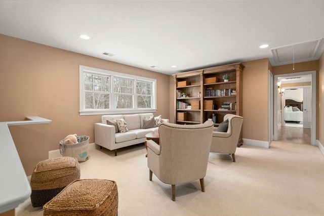 10 Brookside Farm Ln, Sudbury, MA 01776