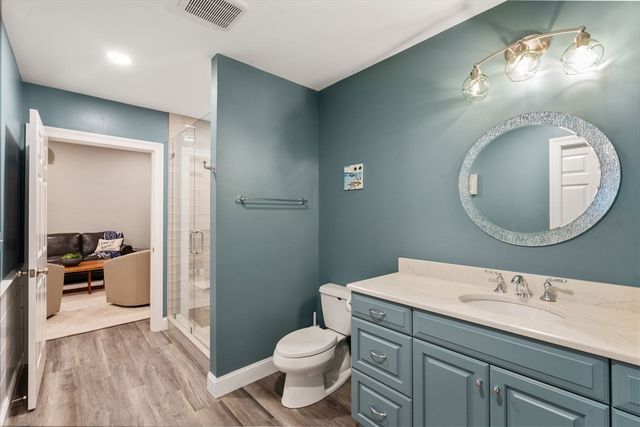 10 Brookside Farm Ln, Sudbury, MA 01776