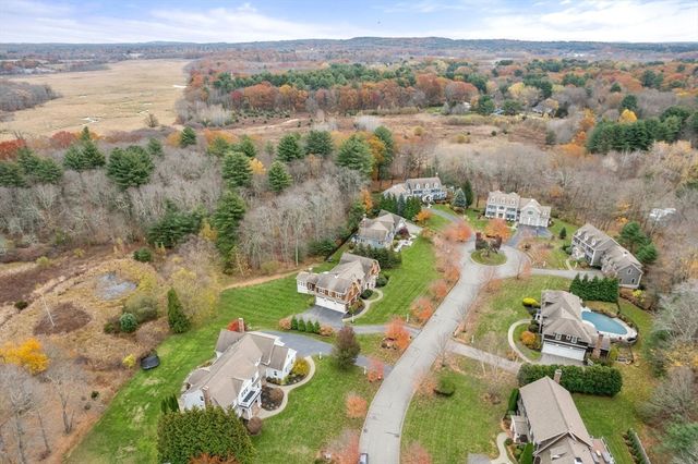10 Brookside Farm Ln, Sudbury, MA 01776