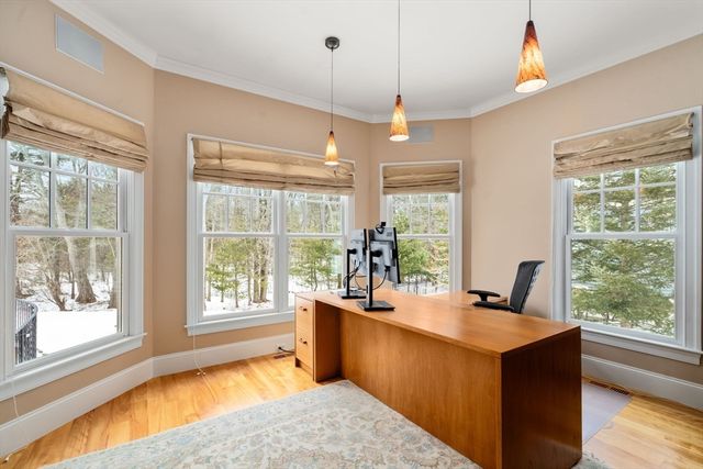 10 Brookside Farm Ln, Sudbury, MA 01776