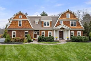 10 Brookside Farm Ln, Sudbury, MA 01776