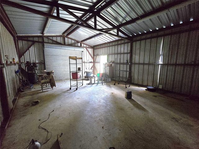 2101 W Houston Street, Jasper, TX 75951