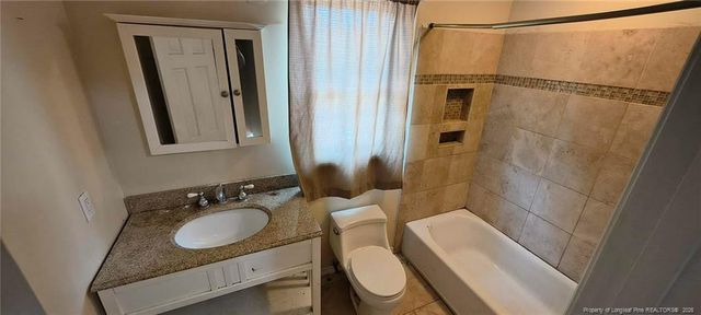 6318 Stoney Point Loop, Fayetteville, NC 28306