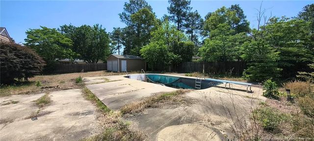 6318 Stoney Point Loop, Fayetteville, NC 28306