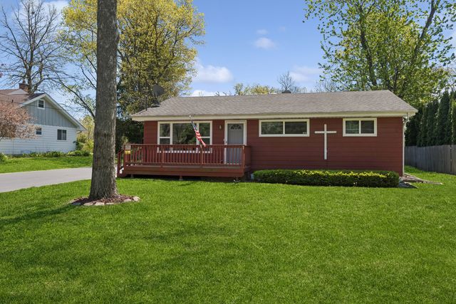 2703 11th Street, Winthrop Harbor, IL 60096