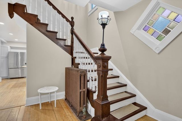 32 Green St, Fairhaven, MA 02719