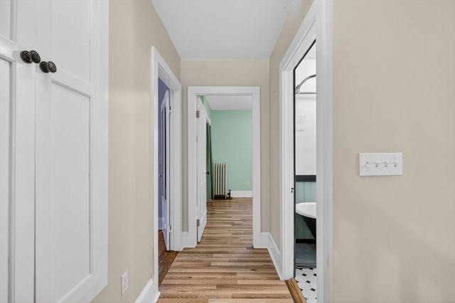 32 Green St, Fairhaven, MA 02719