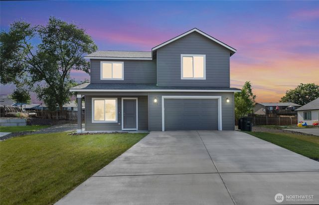 928 N Washington Court, Moses Lake, WA 98837