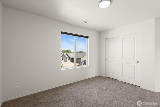 928 N Washington Court, Moses Lake, WA 98837