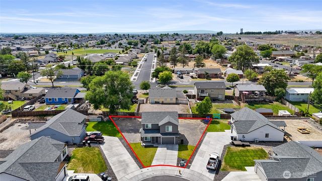 928 N Washington Court, Moses Lake, WA 98837