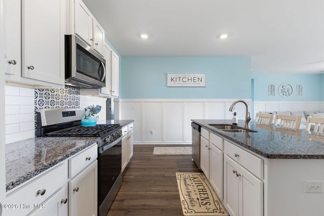 2521 Sandy Banks Lane, Wilmington, NC 28401